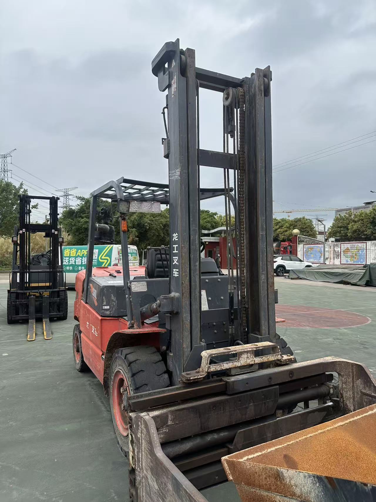 LongGong 5T  Forklift 2021 paper clamp