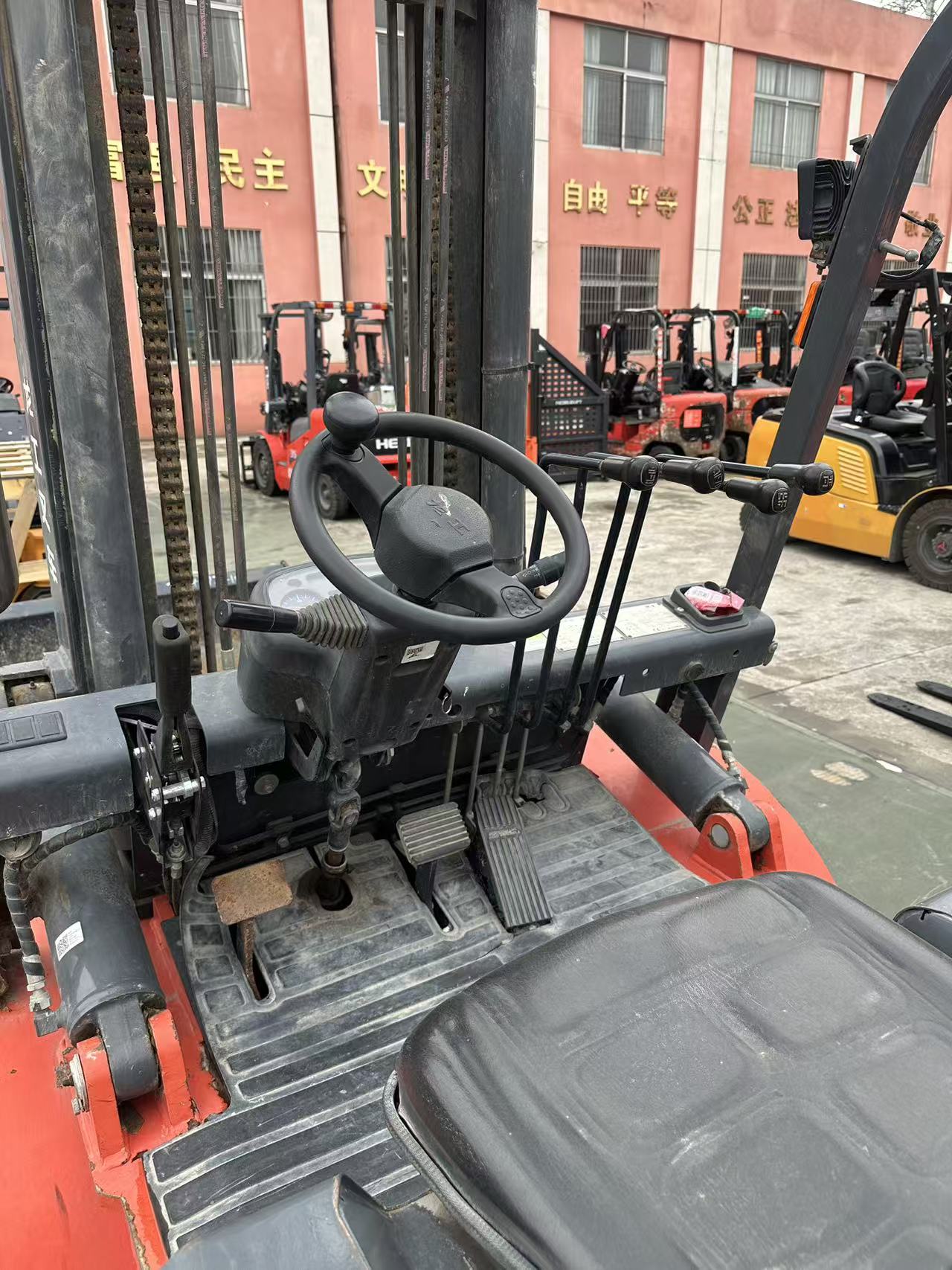 LongGong 5T  Forklift 2021 paper clamp
