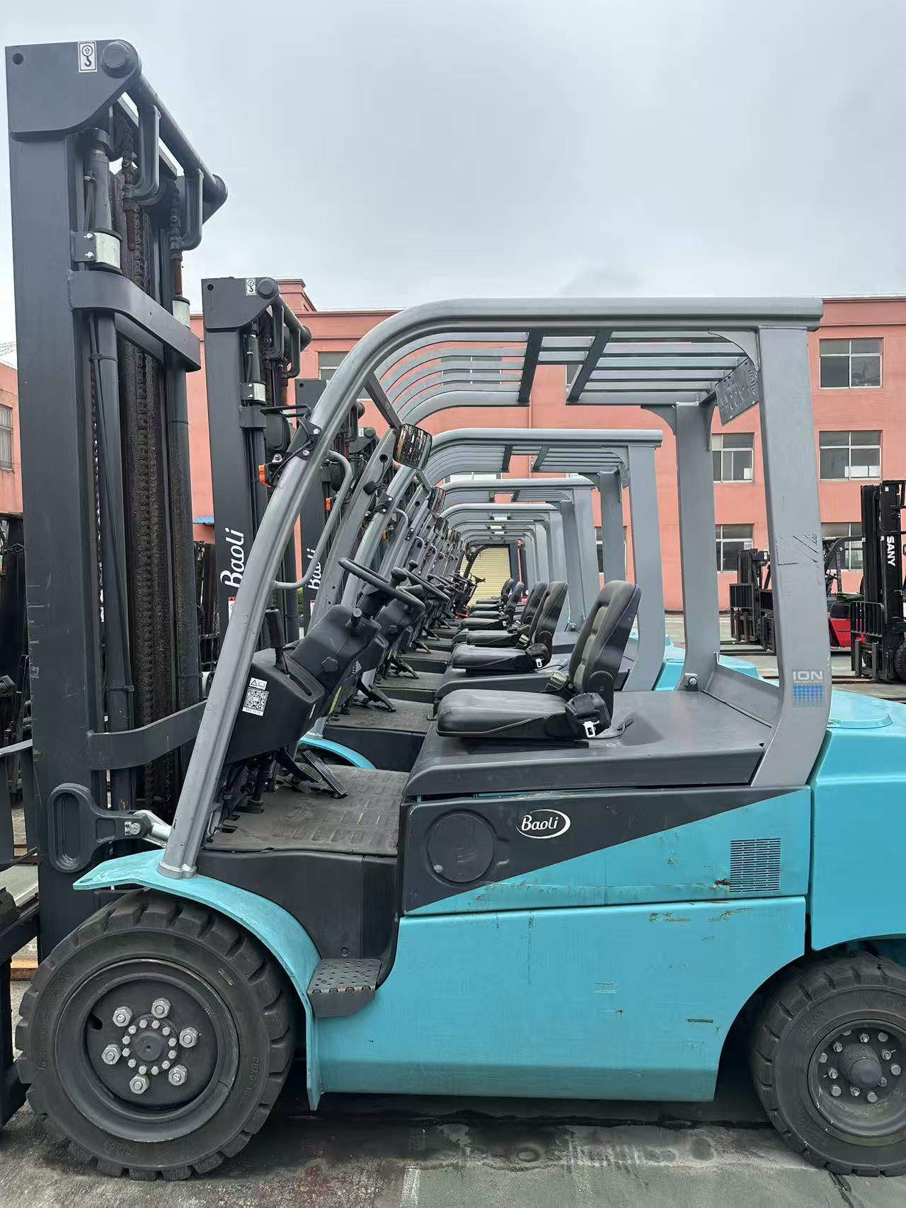 BaoLi 3T electric forklift