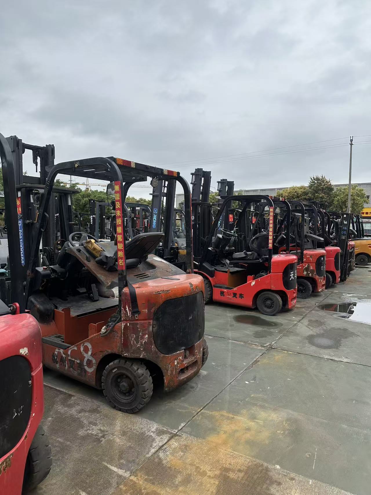 Hangzhou forklifts 1.5-1.8 tons