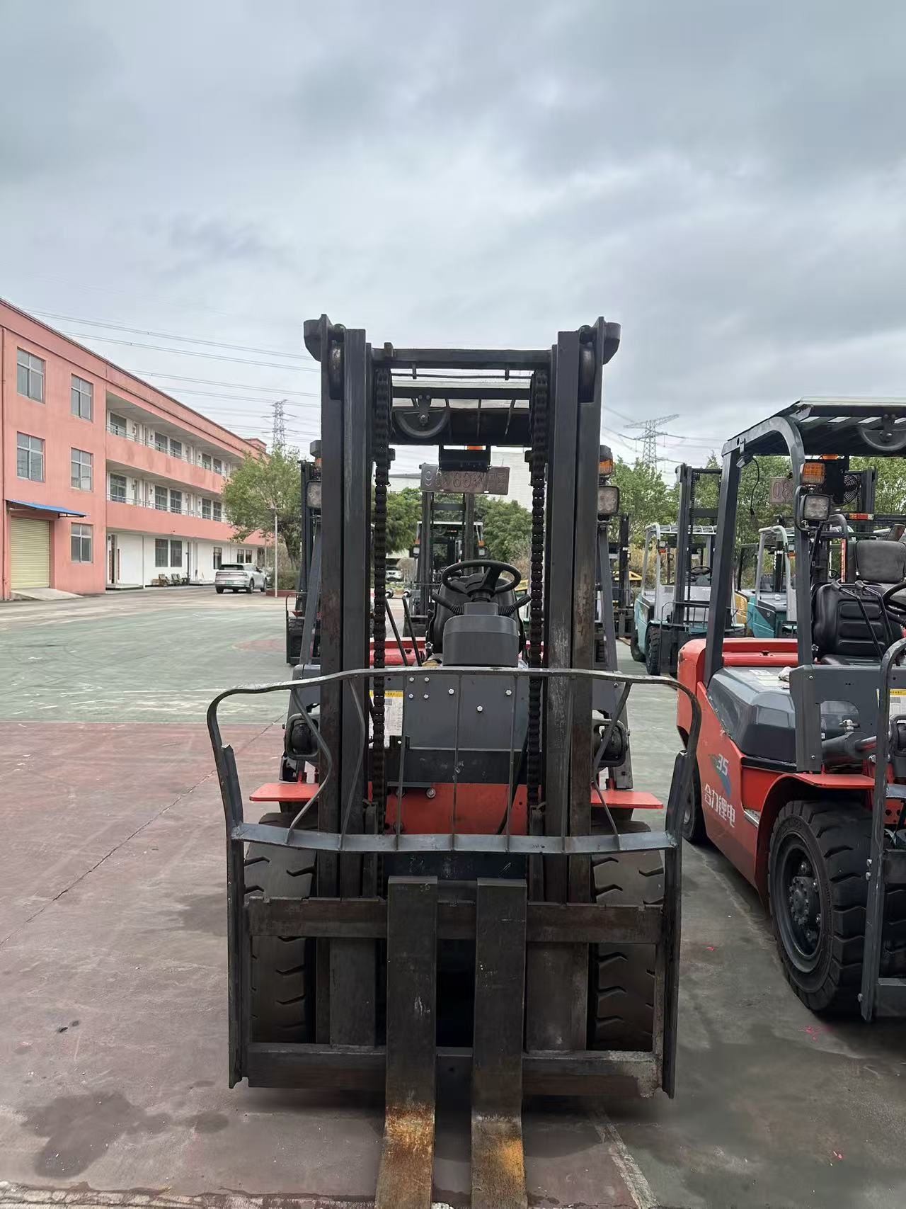 HELI forklift 3.5 tons, 2024