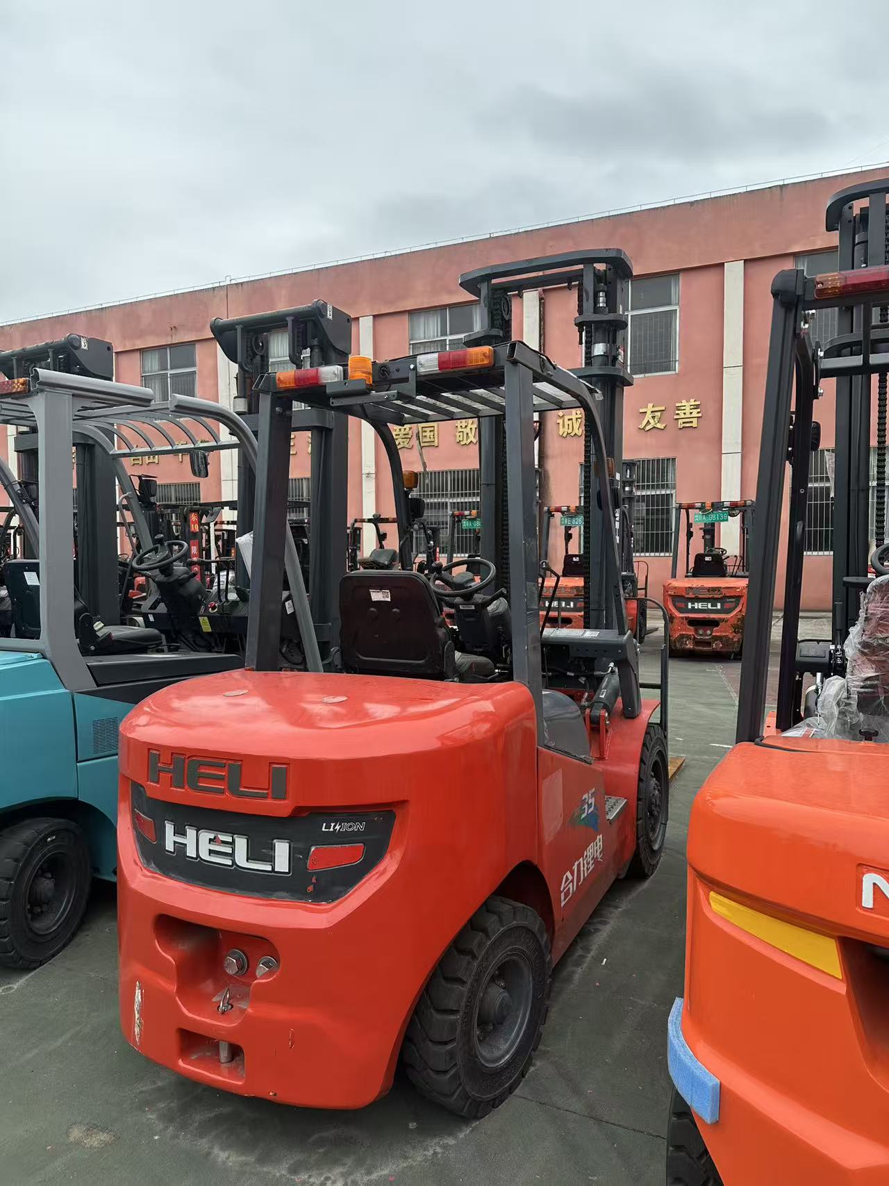 HELI forklift 3.5ton 2023