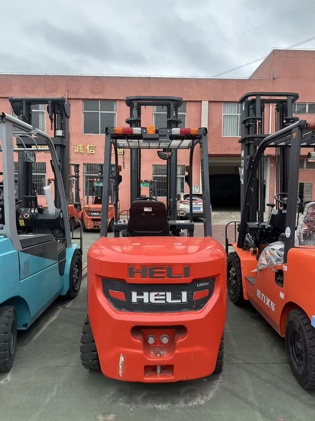 HELI forklift 3.5ton 2023